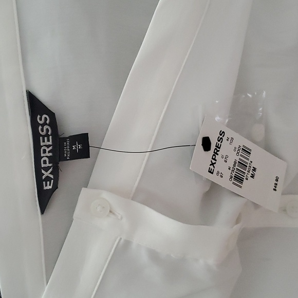 NWT EXPRESS Off The Shoulder White Faux Button Up Shirt Women M - Picture 6 of 6